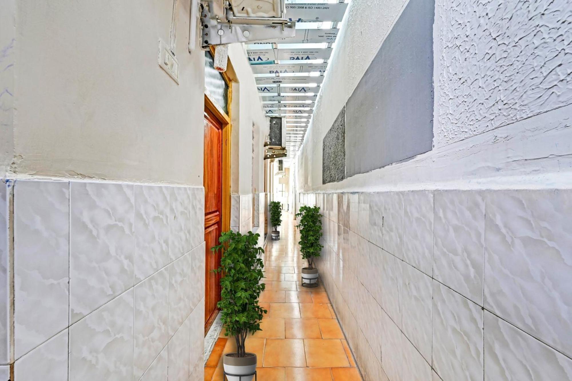 Hotel Spot On Svr Grand Vijayawāda Exteriér fotografie