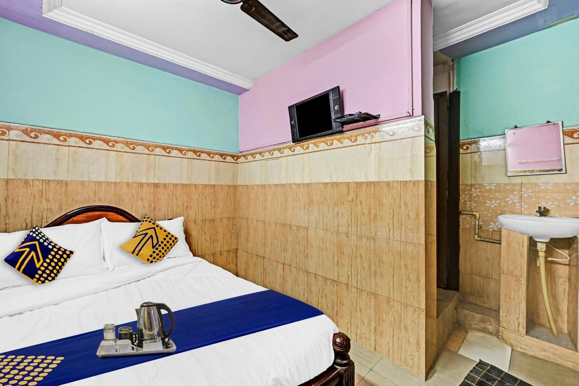 Hotel Spot On Svr Grand Vijayawāda Exteriér fotografie